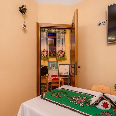 U Zwijaczy Oda ve Kahvaltı 3*