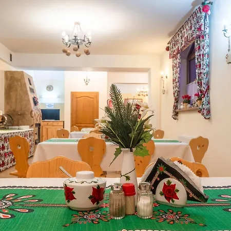 U Zwijaczy Oda ve Kahvaltı Zakopane