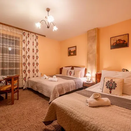 Bed & Breakfast U Zwijaczy 3*