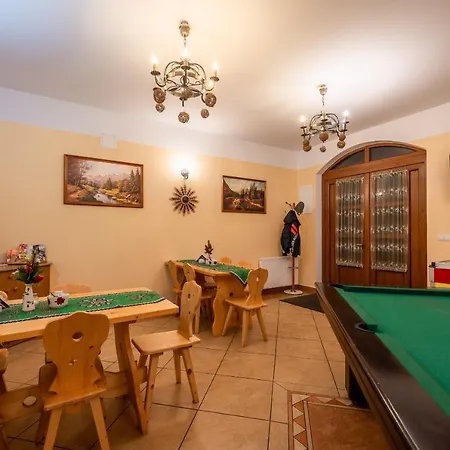 Bed & Breakfast U Zwijaczy