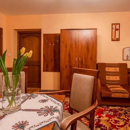 Bed & Breakfast U Zwijaczy